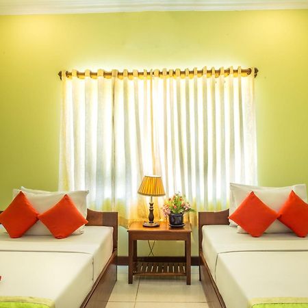 Side Walk Hotel Siem Reap Extérieur photo