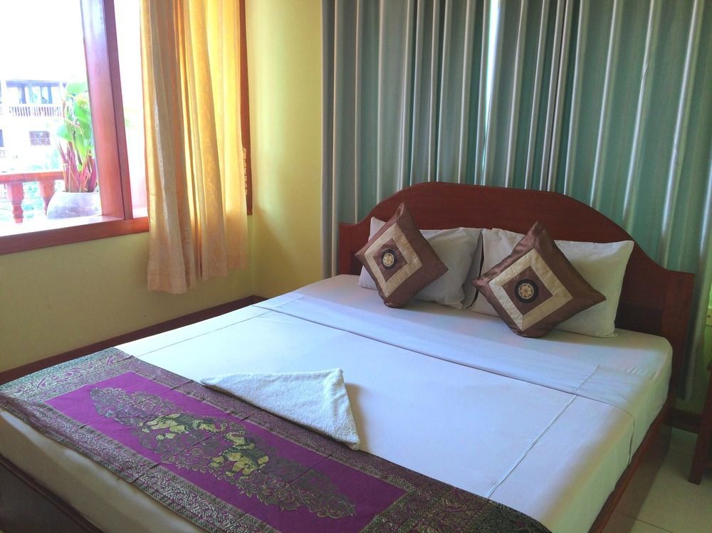 Side Walk Hotel Siem Reap Extérieur photo
