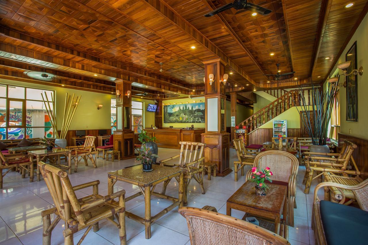 Side Walk Hotel Siem Reap Extérieur photo
