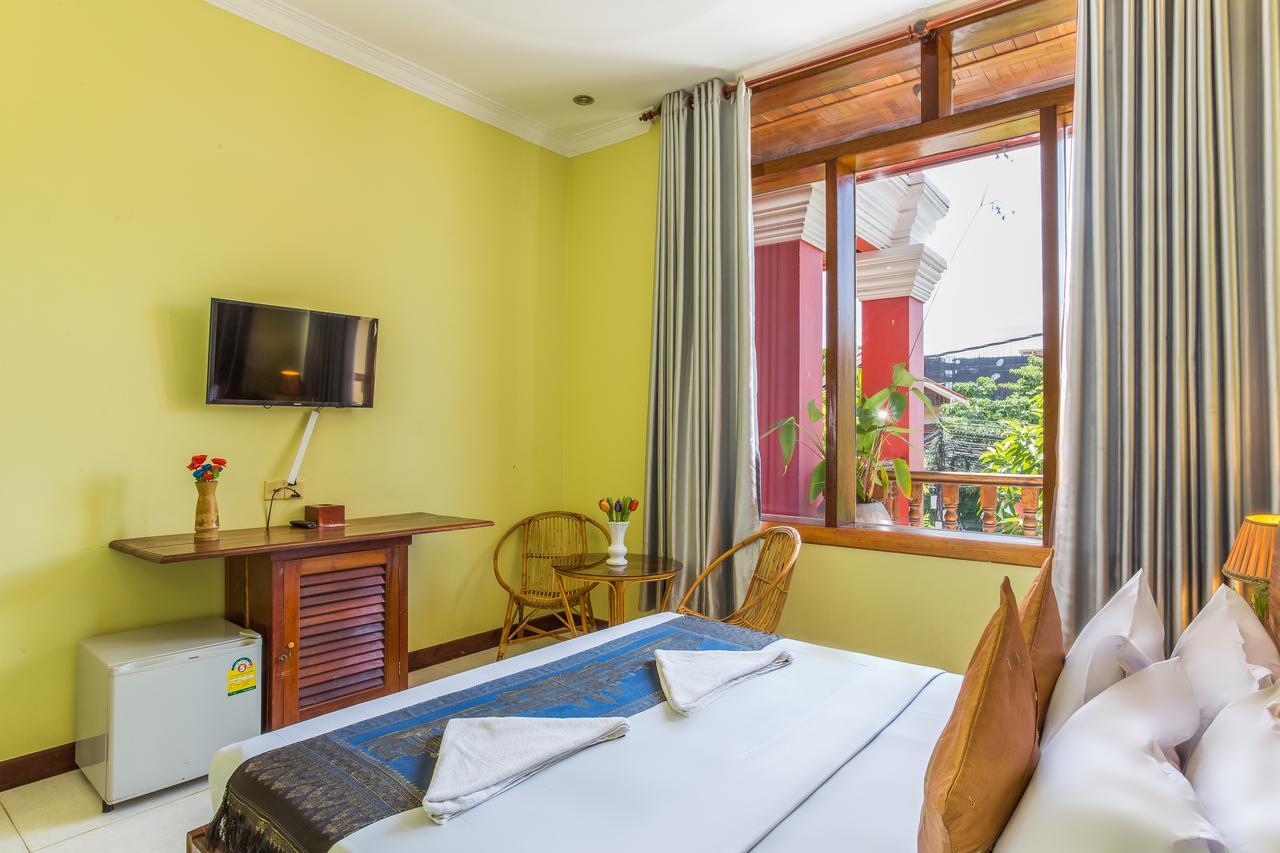 Side Walk Hotel Siem Reap Extérieur photo