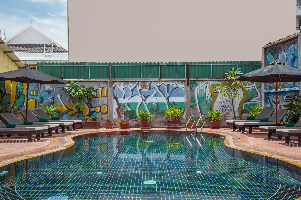 Side Walk Hotel Siem Reap Extérieur photo