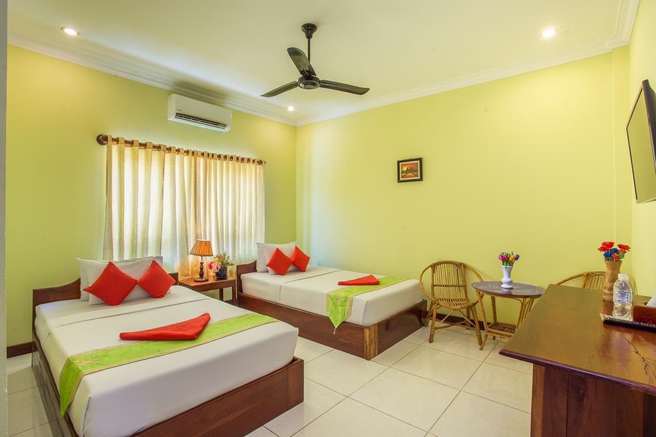 Side Walk Hotel Siem Reap Extérieur photo