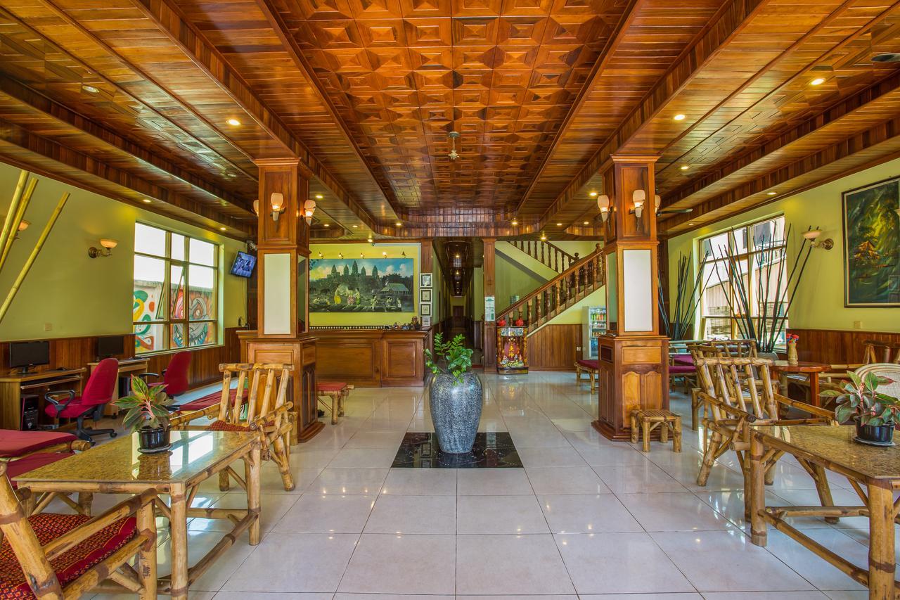 Side Walk Hotel Siem Reap Extérieur photo