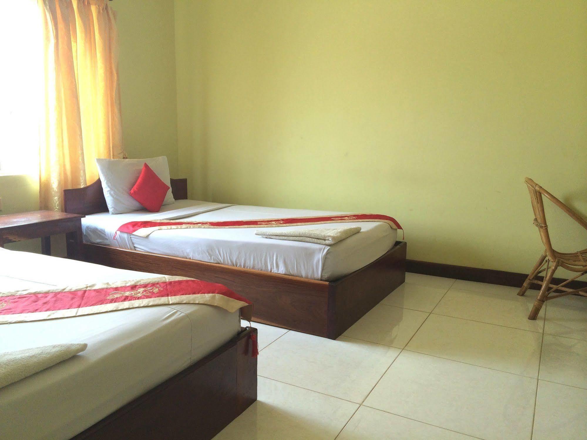 Side Walk Hotel Siem Reap Extérieur photo