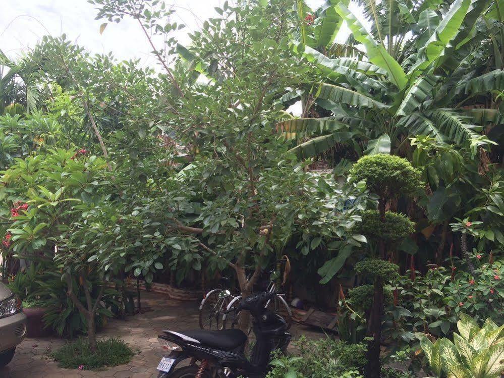 Side Walk Hotel Siem Reap Extérieur photo